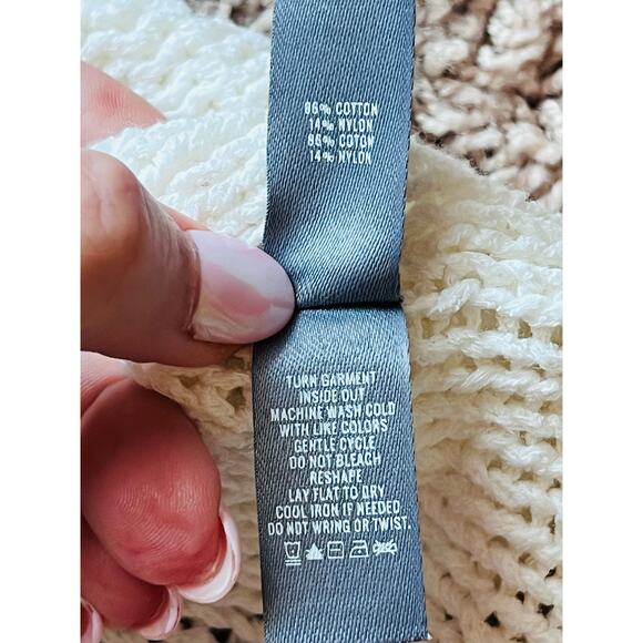 Aerie Knit Half-Sleeve Sweater, Size Medium - Picture 8 of 8